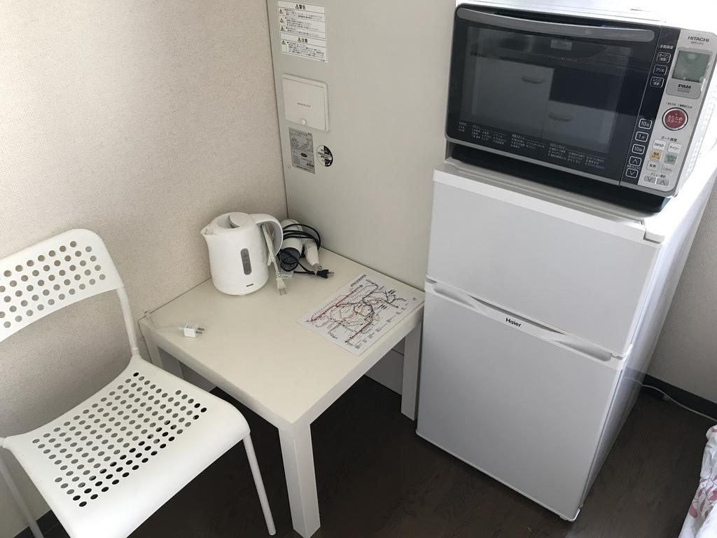 Compact Cozy Room Tokyo Exterior photo